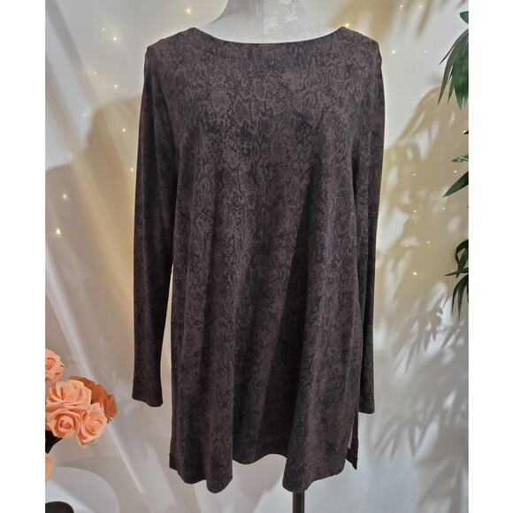 Chicos Womens Lot of 2 Animal Print Tops Size 2 L Career Office Work Shirt Set - Picture 6 of 9